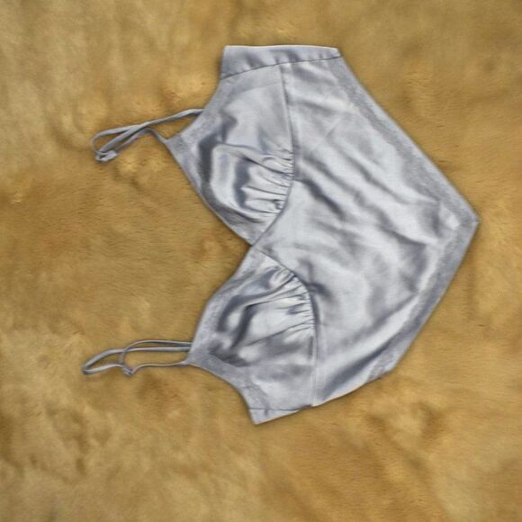 Brooklyn Karma Blue Satin Cropped Lace Trim V Neck Strappy Blouse Size Medium - Picture 12 of 12